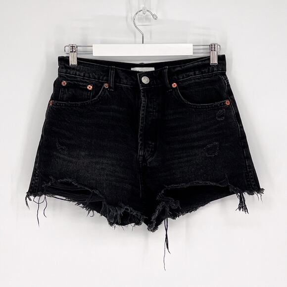 ZARA High Rise Black Denim Shorts Women’s Size 8 Distressed Cut Off - Picture 1 of 3